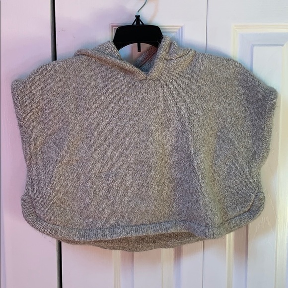 Grey bunny cape - Picture 2 of 2